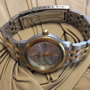 Women’s quartz gold and silver, watch